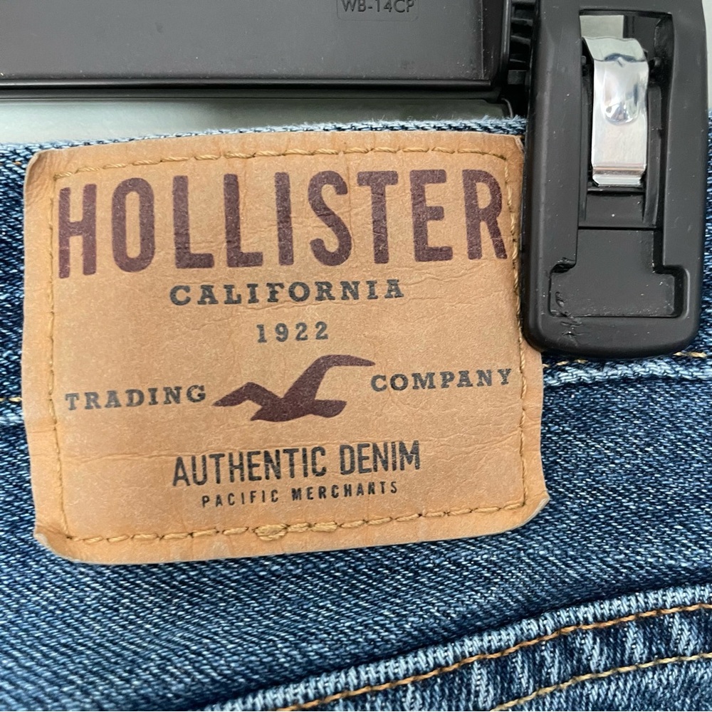 Hollister men’s Classic Blue Denim Jeans size 32/30 - Picture 3 of 6